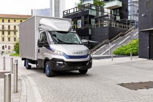 Iveco Daily 35 Blue Power Chassis Cab 2017 года
